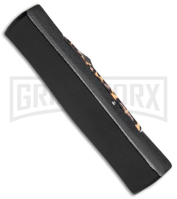 AKC Minion Concord Leopard OTF Automatic Knife - Flat Black Plain 3 AKC Minion Concord Leopard OTF Automatic Knife - Flat Black Plain - Image 3