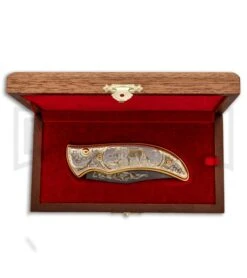 Custom Russian Gold Lion Automatic Knife - Damascus Plain 9 Custom Russian Gold Lion Automatic Knife - Damascus Plain -Buck Knives Sales Store Custom Russian Gold Lion Auto Damascus RV HC3 LION DAM GX 31050 jr box large