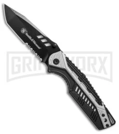 Smith & Wesson SW612S Gray/Black Folding Knife - Black Serr Tanto