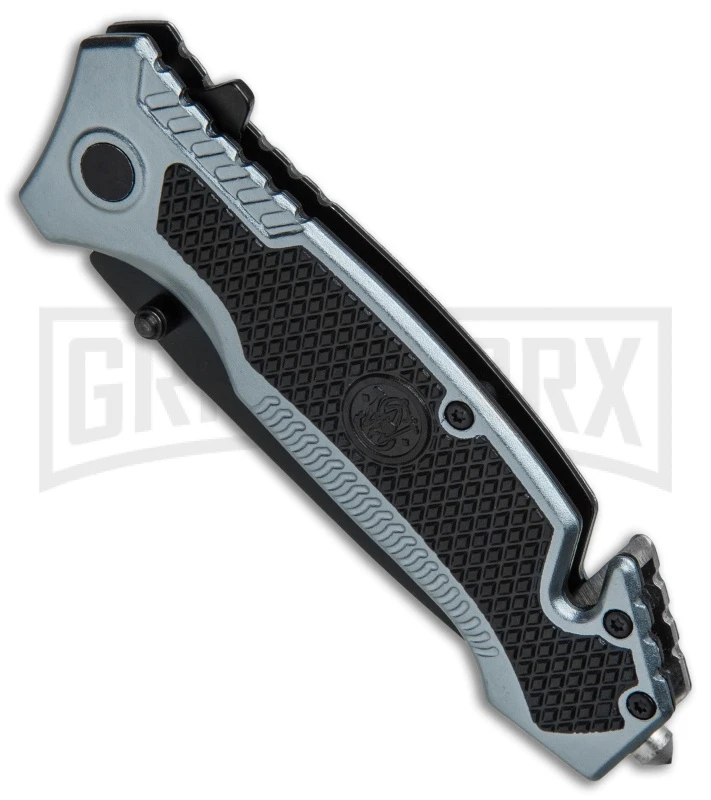 Smith & Wesson 2-Piece Combo Set W/Folding Knife And Galaxy Flashlight 3 Smith & Wesson 2-Piece Combo Set W/Folding Knife And Galaxy Flashlight - Image 3