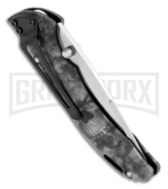 Buck Knives Buck Bantam BLW Reaper Black Folding Knife - Satin Plain 2 Buck Knives Buck Bantam BLW Reaper Black Folding Knife - Satin Plain - Image 2